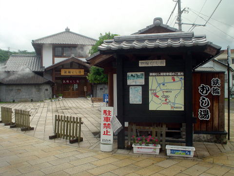 �S�։���@�������y�����s���z