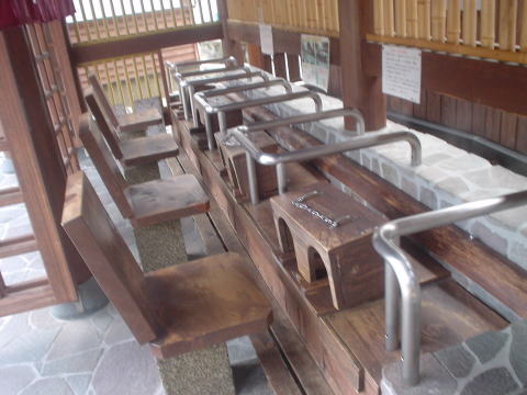 �S�։���@�������y�����s���z