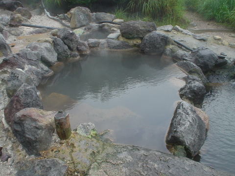 �啪���@��R�̓��y�����s���z