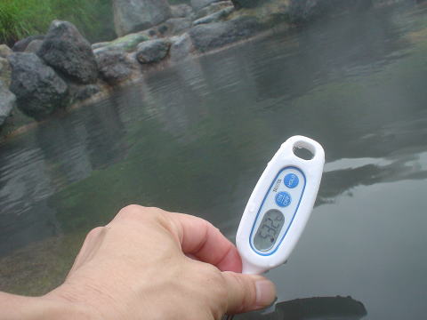 �啪���@��R�̓��y�����s���z