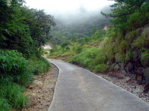 �啪���@��R�̓��y�����s���z