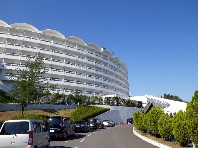 �j���[���I�}�V�R����@�z�e�����I�}�̐X�y�����s���z