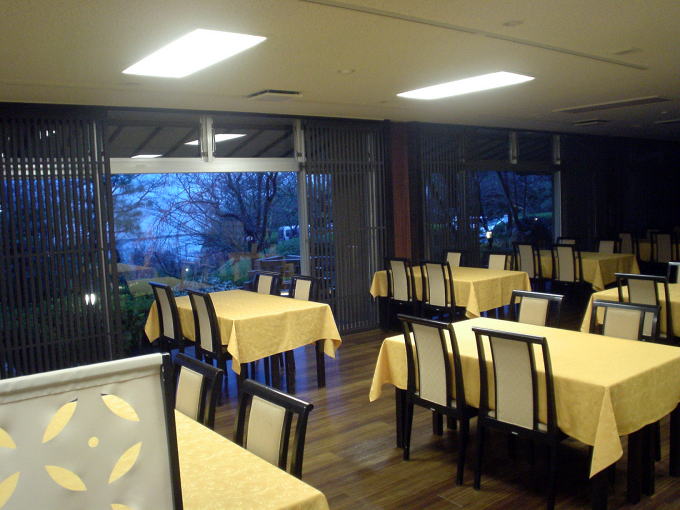 �����Ɖ���@�т�ΉԊX���y�����s���z