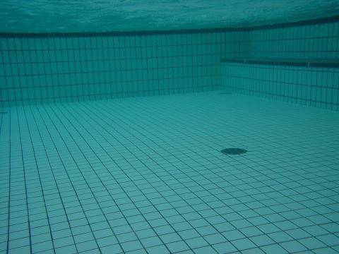 �M�y����@�������T���y�����s���z