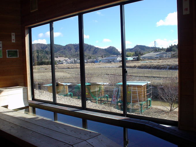 �M�y���ʂ�����@�K�ƕ����@���y�̓��y�����s���z